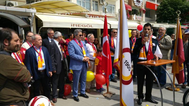 23-nisan-her-cocuk-mutlu-olsun-etkinligi-2016-11.jpg