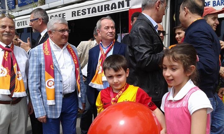 23-nisan-her-cocuk-mutlu-olsun-etkinligi-2016-14.jpg