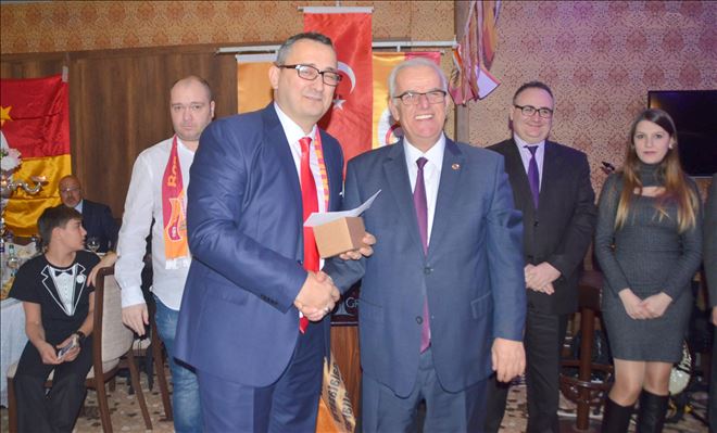 birlik-beraberlik-yemegi-2016-4.jpg