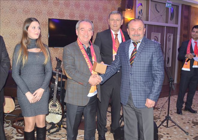 birlik-beraberlik-yemegi-2016-5.jpg
