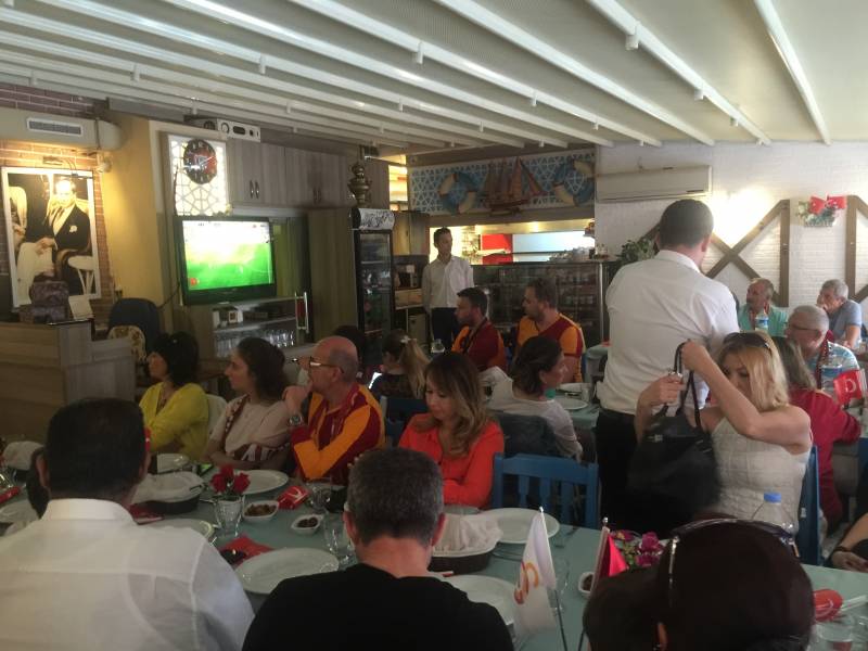 sampiyonluk-gecesi-kutlamalari-2018-1.jpg