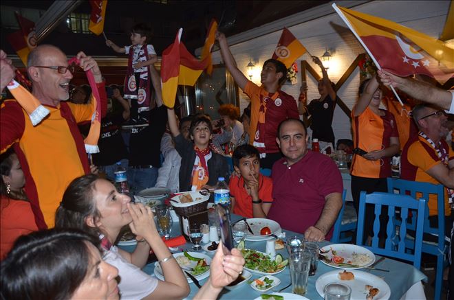 sampiyonluk-gecesi-kutlamalari-2018-14.jpg