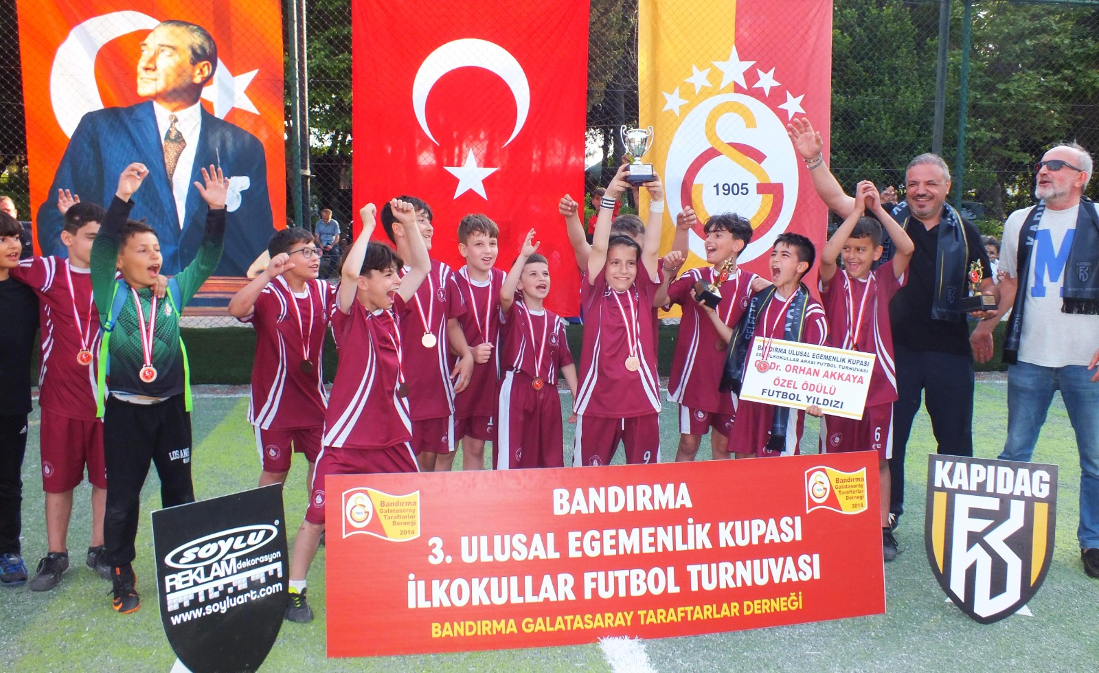 sonuclandi-bandirma-3-ulusal-egemenlik-kupasi-ilkokullar-futbol-turnuvasi-14.jpeg
