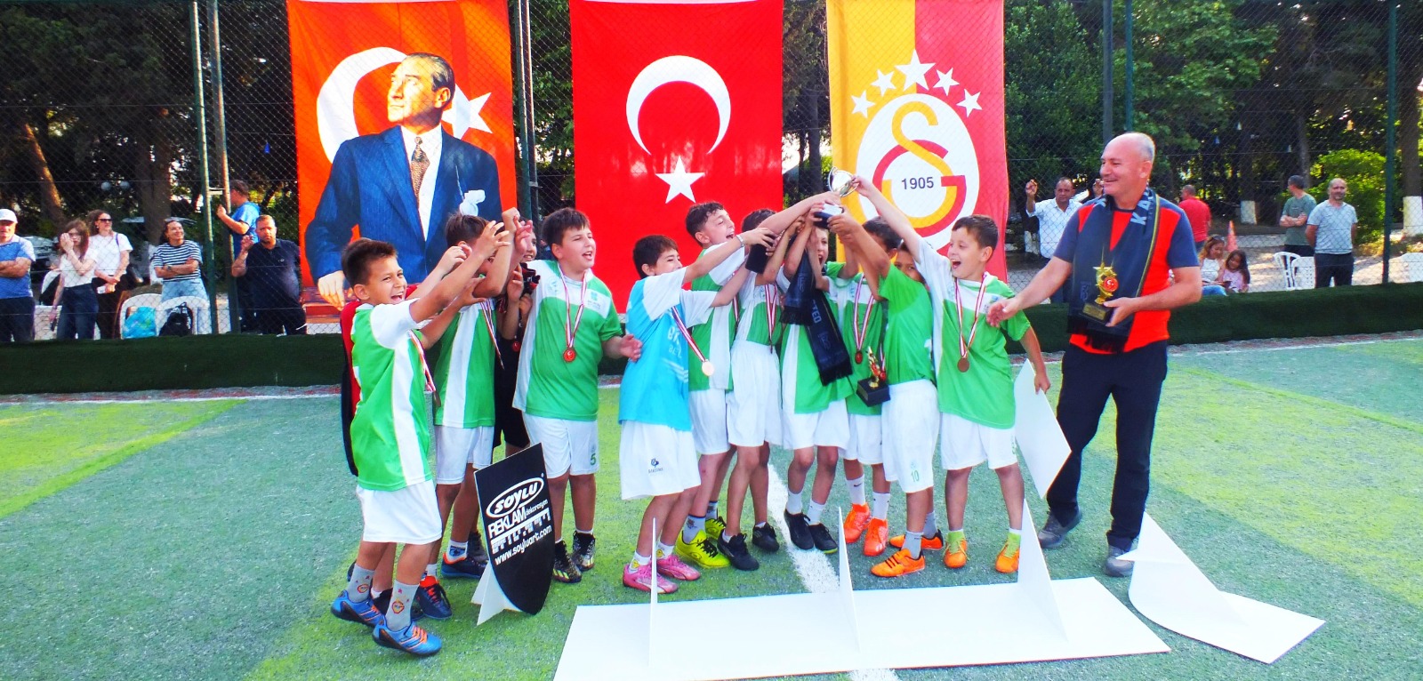 sonuclandi-bandirma-3-ulusal-egemenlik-kupasi-ilkokullar-futbol-turnuvasi-15.jpeg